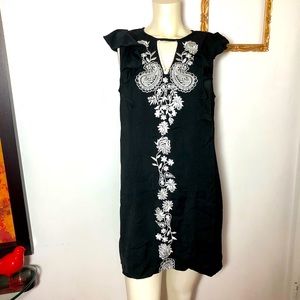 THML Embroidered Dress Size Small black with White Embroidery Ruffle Sleeves BB